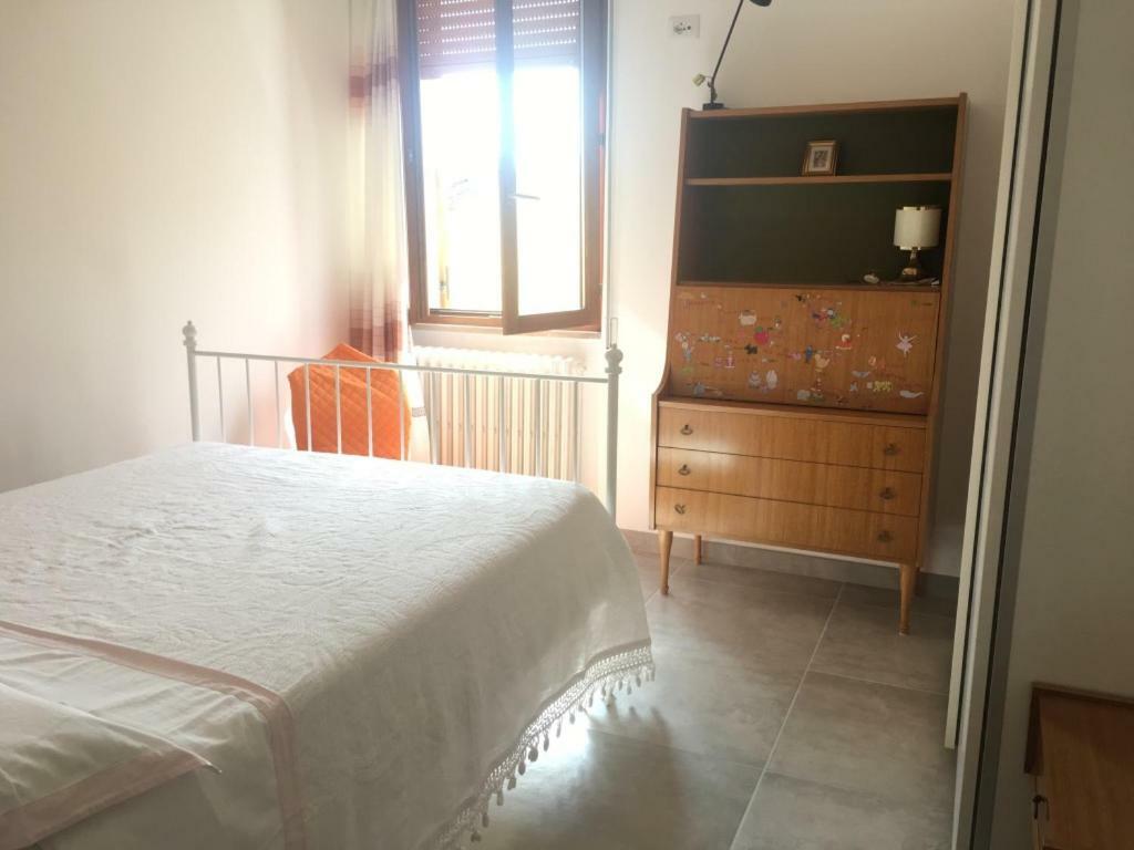 Casa Leo Apartment Fossombrone Luaran gambar